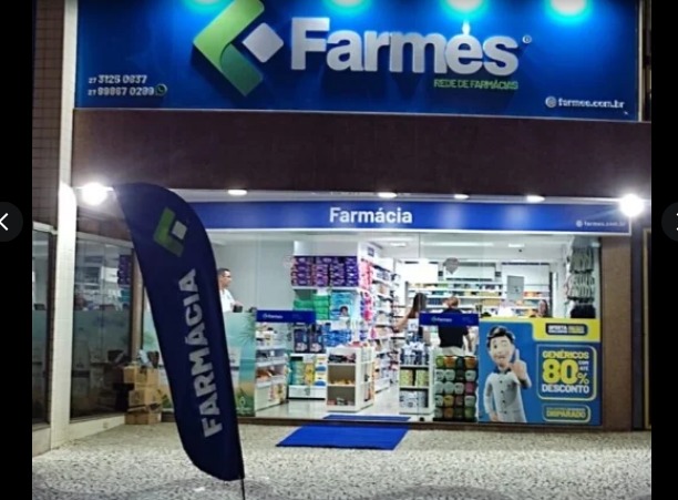 Produtos e prateleiras internas